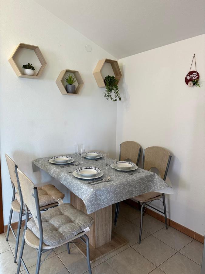 Apartment Murva Premantura Kültér fotó