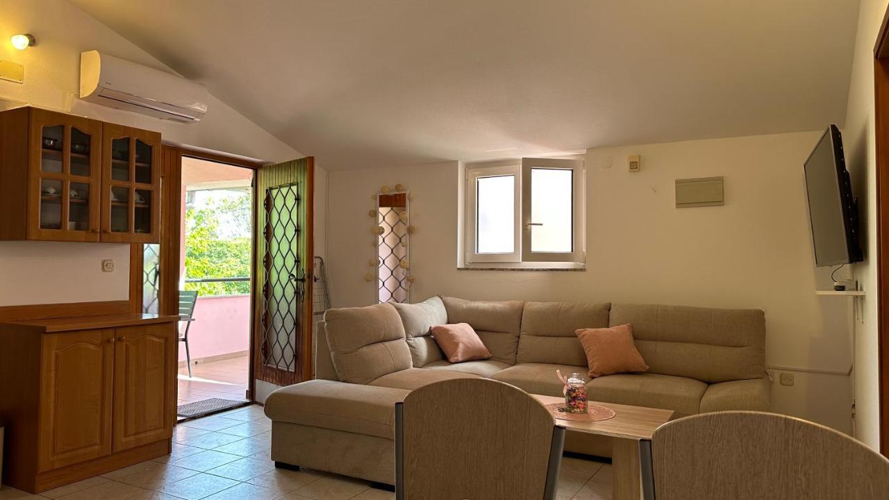 Apartment Murva Premantura Kültér fotó