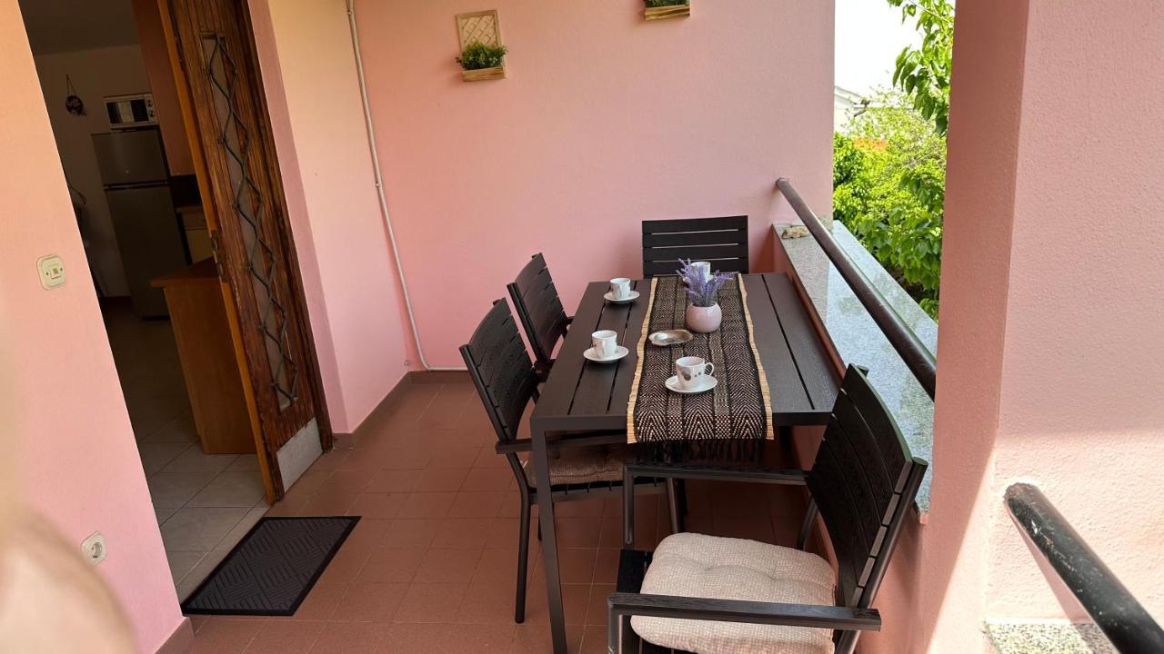Apartment Murva Premantura Kültér fotó